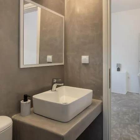 Apartment Anneta's House - Cycladic With Pool , Parikia (Paros)