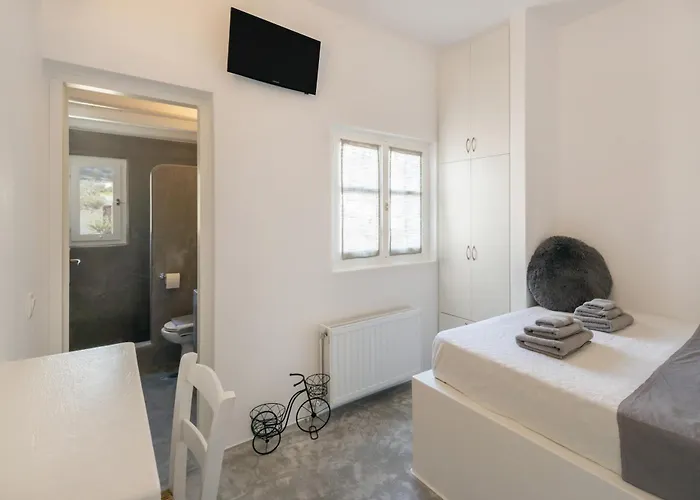 Anneta's House - Cycladic With Pool ,